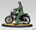 Blacksad sur sa moto Triumph - Collection Blacksad - Figurine résine porcelaine et métal 6