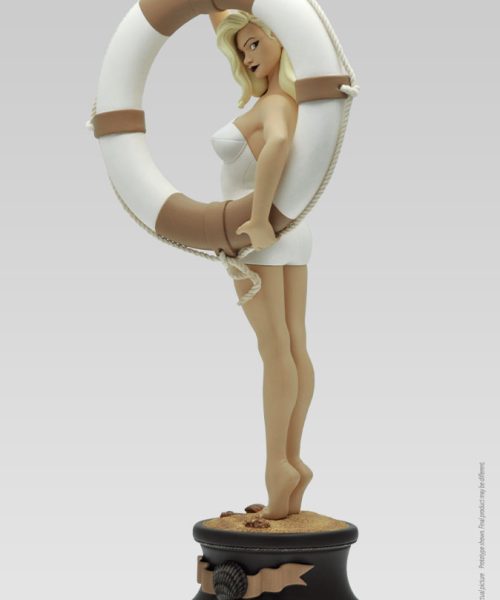 Vicki Riviera avec bouée - Collection Pin-up - statuette en résine - Olivier Vatine 8