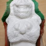 preparation casting of the mold resin troll tetram rough sculpture attakus collection passion