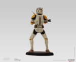 commandant-cody-firing-like-hell-sw005-attakus-star-wars-elite-disney-lucas-5