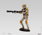 commandant-cody-firing-like-hell-sw005-attakus-star-wars-elite-disney-lucas-9