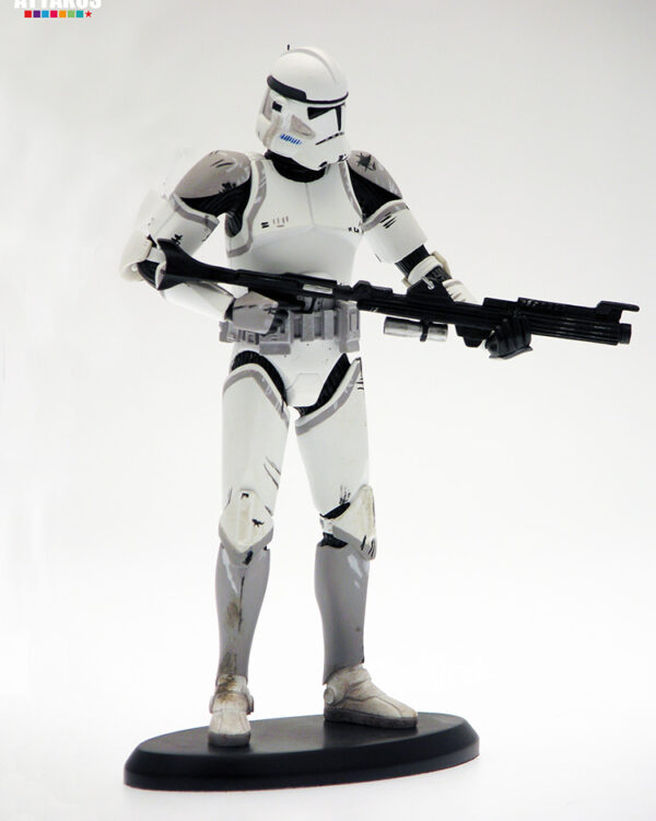 coruscant-clone-trooper-sw010-attakus-star-wars-elite-disney-lucas-8