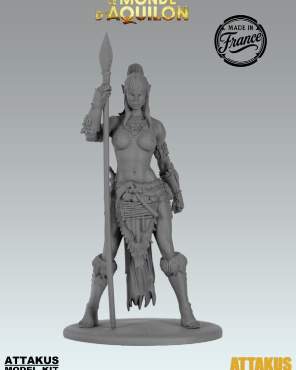 Lea’saa à peindre - Elfes - Le Monde d'Aquilon