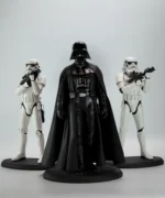 Dark Vador n°HC14/30 (série 1) et 2 Stormtroopers n° 706/1500 & 708/1500 – Image 2