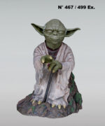 Yoda using the force n°467/499 (53 cm) - Star wars